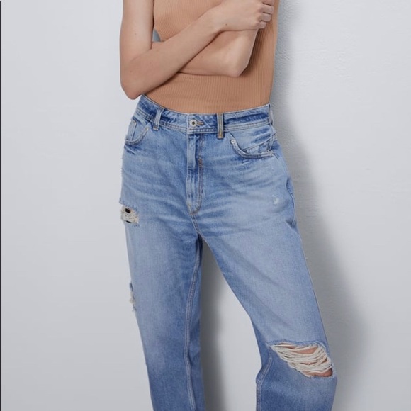 Jeans with rips - Picture 5 of 9